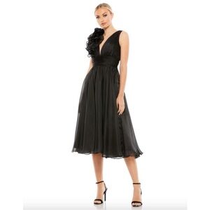 Mac Duggal  Sleeveless Chiffon A-Line Tea Length Cocktail Dress Plunge Neck 0NWT